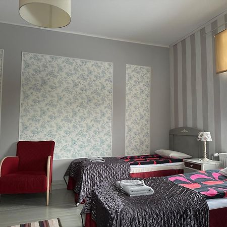 Guesthouse Kadrina Mois Dış mekan fotoğraf